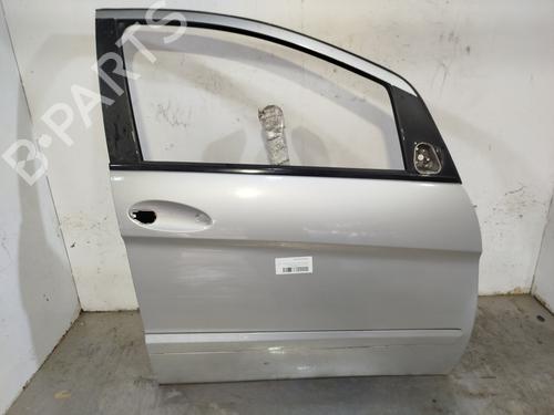 Used Right front door Right front door 33928746 33928746