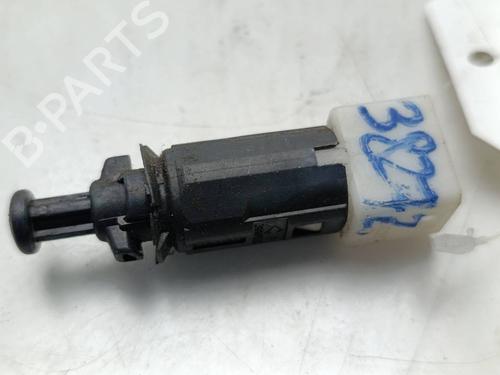 Used Switch Switch RENAULT CLIO II (BB_, CB_) 1.2 16V (BB05, BB0W, BB11, BB27, BB2T, BB2U, BB2V, CB05,... (75 hp) 40445124 40445124