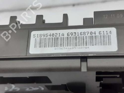 Fuse box BMW X5 (E70) xDrive 35 d | BP5268966E1 