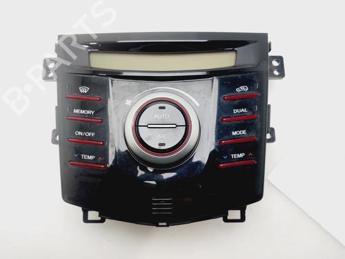 Used Climate control SSANGYONG XLV SUV [2016-2026]  31258214