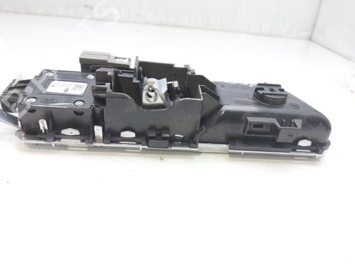 Front left interior door handle LAND ROVER DISCOVERY IV (L319)  | BP12441138I13