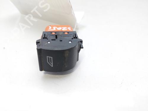 Used Right front window switch FORD FOCUS III 1.5 TDCi (95 hp) 16005525