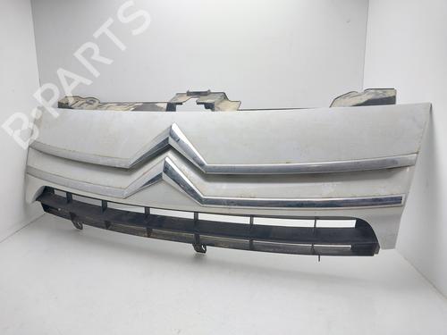 Used Grille Grille 37646606 37646606