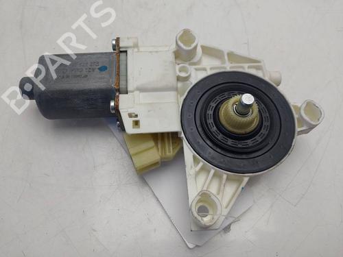 Used Right front window motor Right front window motor 39562677 39562677