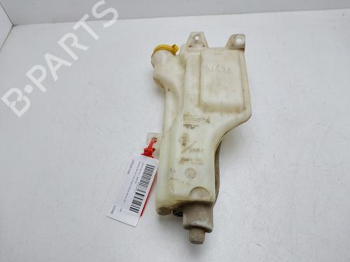 Used Windscreen washer tank Windscreen washer tank 38415232 38415232