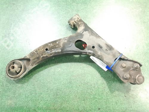 Left front suspension arm TOYOTA COROLLA (_E12_) 2.0 D-4D (CDE120R, CDE120L_) | BP9579619M12 