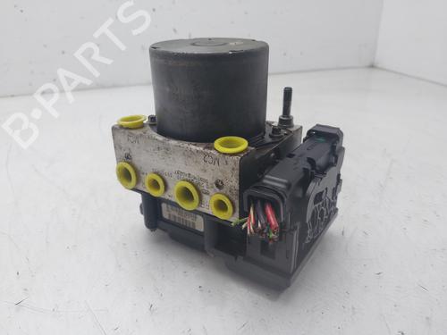 Used ABS pump ABS pump FIAT GRANDE PUNTO (199_) 1.4 (199AXB11, 199AXB1A, 199BXB1A, 199AXL1A) (77 hp) 33401693 33401693