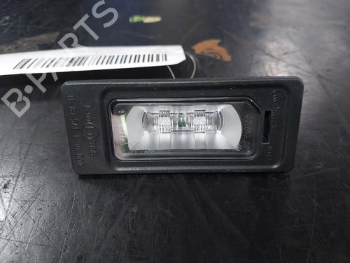 Nummerpladelys Nummerpladelys AUDI A1 (8X1, 8XK) 1.6 TDI (90 hp) 34126490 34126490