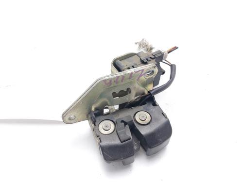 Used Tailgate lock Tailgate lock ALFA ROMEO 147 (937_) 1.9 JTDM 8V (937.AXD1A, 937.AXU1A, 937.BXU1A) (120 hp) 33967352 33967352
