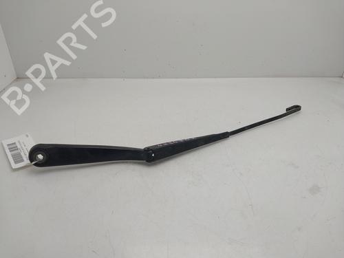 Used Front windshield wiper arm Front windshield wiper arm 38156705 38156705