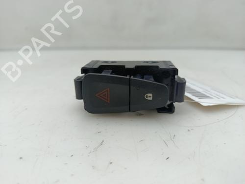 Used Warning switch RENAULT MEGANE III Hatchback (BZ0/1_, B3_) 1.2 TCe (BZ2B, BZ11) (116 hp) 29262315