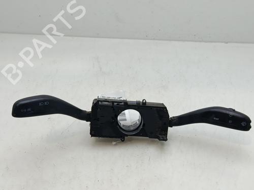 Lenkradtasten für VW POLO IV (9N_, 9A_) 1.4 16V (75 hp) 32256279