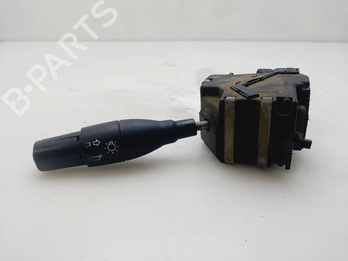 Used Headlight switch RENAULT CLIO I (B/C57_, 5/357_) 1.4 (B57J, C57J, B57P) (75 hp) 32163024