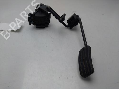 Pedal Pedal RENAULT CLIO II (BB_, CB_) 1.5 dCi (B/CB08) (82 hp) 34706448 34706448