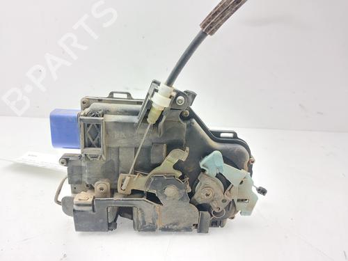 front-right-lock-vw-touareg-7la-7l6-7l7-2002-2003-2004-2005-2006-2007-2008-2009-2010-2011-2012-2013-31967232 main image