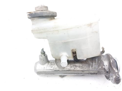 Used Brake master cylinder TOYOTA HIACE IV Bus (__H1_, __H2_) 2.5 D-4D (KLH12, KLH22) (95 hp) 12440814