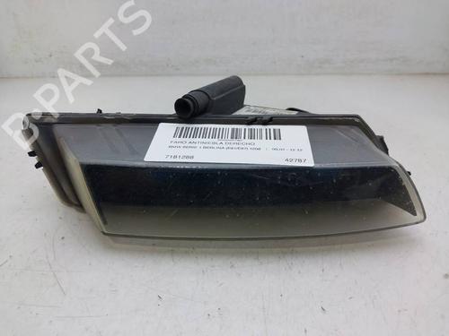 Used Right front fog light Right front fog light 39450576 39450576
