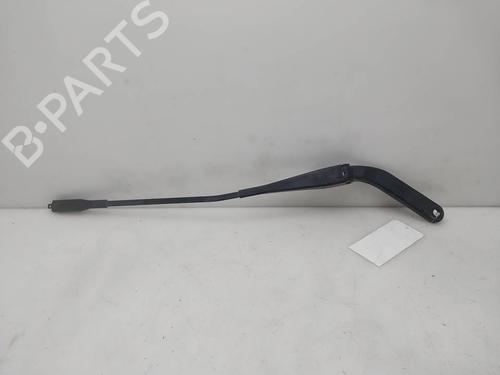 Vindrute viskerarm Vindrute viskerarm BMW 1 (E87) 120 d (177 hp) 39504534 39504534