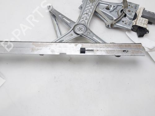 Used Front right window mechanism OPEL SIGNUM Hatchback (Z03) 2.2 DTI (F48) (125 hp) 18031303
