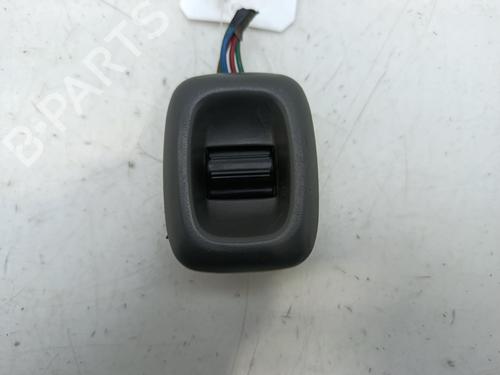 Interrupteur de vitre avant droite SUZUKI BALENO Hatchback (EG) 1.9 TD (SY419) (75 hp) 31853814