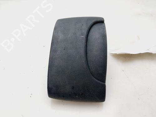 Venstre bagtil udvendigt håndtag RENAULT KANGOO (KC0/1_) 1.2 (KC0A, KC0K, KC0F, KC01) (58 hp) 27318365