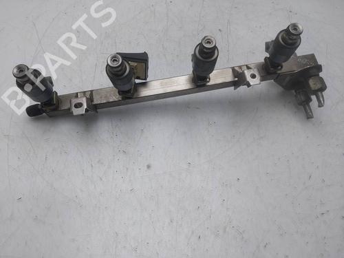 Used Injection rail Injection rail 38869945 38869945