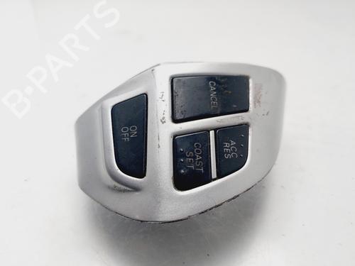 Switch MITSUBISHI LANCER VIII Sportback (CX_A) 2.0 DI-D (CX8A) | BP31813243I30