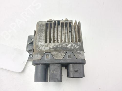 electronic-module-vw-transporter-t5-van-7ha-7hh-7ea-7eh-2003-31957673 main image