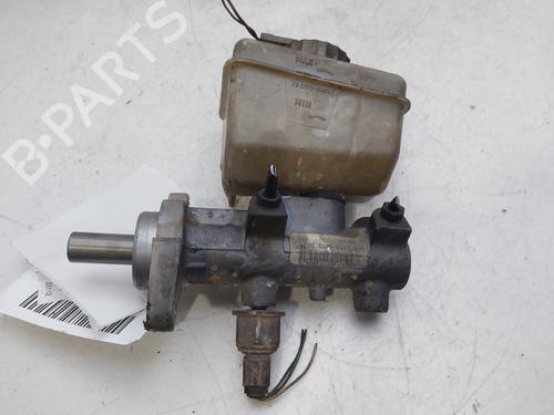 Used Brake master cylinder MERCEDES-BENZ M-CLASS (W163) ML 270 CDI (163.113) (163 hp) 18091053