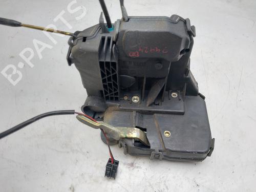 Used Front right lock MERCEDES-BENZ C-CLASS (W203) C 220 CDI (203.008) (150 hp) 12425659