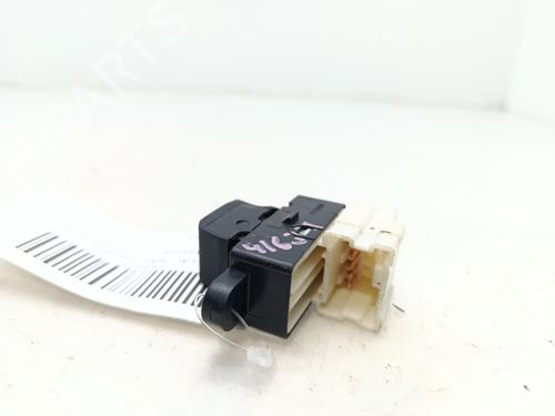 Right rear window switch SUZUKI SWIFT IV (FZ, NZ) 1.3 DDiS (AZG413D, ZC02S, ZC92S) | BP35803776I28 - Image 3