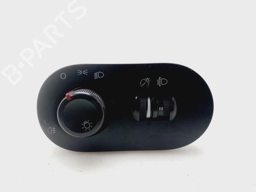 Used Headlight switch SEAT CORDOBA (6L2) 1.4 16V (75 hp) 30674588