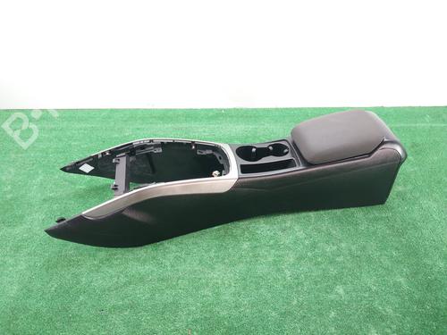 Used Armrest / Center console AUDI A5 (8T3) 2.0 TDI (170 hp) 18965690