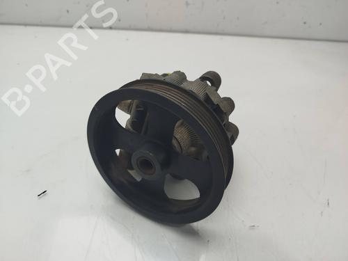 Used Steering pump TOYOTA RAV 4 II (_A2_) 2.0 D 4WD (CLA20_, CLA21_, CLA20R, CLA21R) (116 hp) 32036303