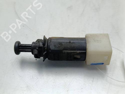 Used Switch Switch RENAULT CLIO II (BB_, CB_) 1.2 16V (BB05, BB0W, BB11, BB27, BB2T, BB2U, BB2V, CB05,... (75 hp) 40445254 40445254