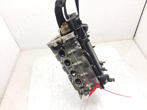 Used Cylinder head TOYOTA AURIS (_E15_) [2006-2013]  32183585