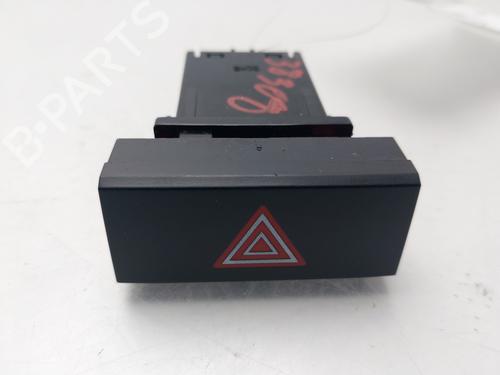 Used Warning switch Warning switch HYUNDAI i10 II (BA, IA) 1.0 (67 hp) 35769454 35769454