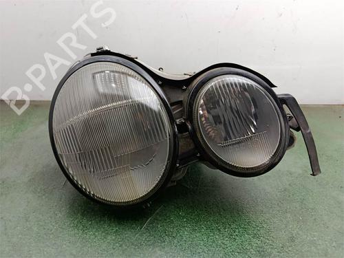 right-headlight-mercedes-benz-e-class-w210-1995-1996-1997-1998-1999-2000-2001-2002-2003-38325164 main image