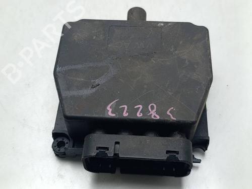 Used Electronic sensor Electronic sensor MITSUBISHI GRANDIS (NA_W) 2.0 DI-D (NA8W) (136 hp) 40294217 40294217