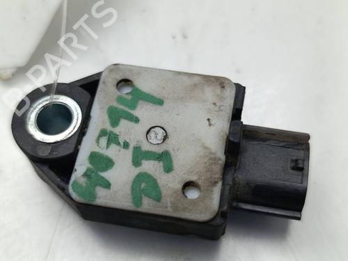 Used Electronic sensor Electronic sensor TOYOTA AURIS (_E15_) 1.4 D-4D (NDE150_, NDE150R) (90 hp) 39960027 39960027