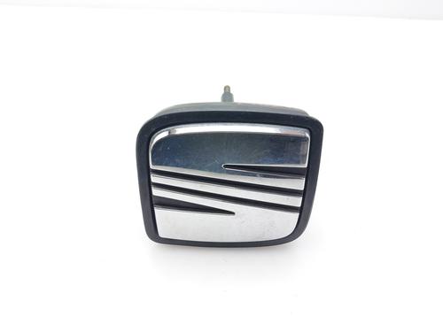 Used Tailgate handle SEAT LEON (1M1) 1.9 TDI (110 hp) 10655343