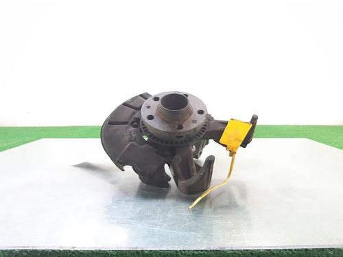 Used Right front steering knuckle SKODA OCTAVIA I (1U2) 1.9 TDI (90 hp) 8379061