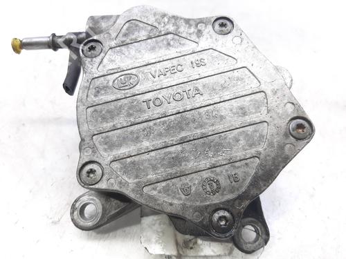 Used Vacuum pump TOYOTA COROLLA Verso (ZER_, ZZE12_, R1_) 2.2 D-4D (AUR10_, AUR10R) (136 hp) 11756705