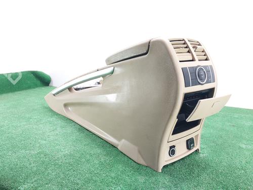 Armrest / Center console MERCEDES-BENZ M-CLASS (W164) ML 280 CDI 4-matic (164.120) | BP16524898I20 