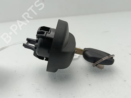 Fuel flap PEUGEOT 2008 I (CU_) 1.6 BlueHDi 100 | BP30182672C131