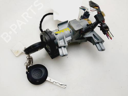 Used Ignition barrel MITSUBISHI COLT VI (Z3_A, Z2_A) 1.1 (Z31A, Z32A) (75 hp) 32517687