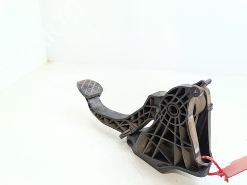 Clutch pedal SEAT IBIZA IV (6J5, 6P1)  | BP28183999I13 