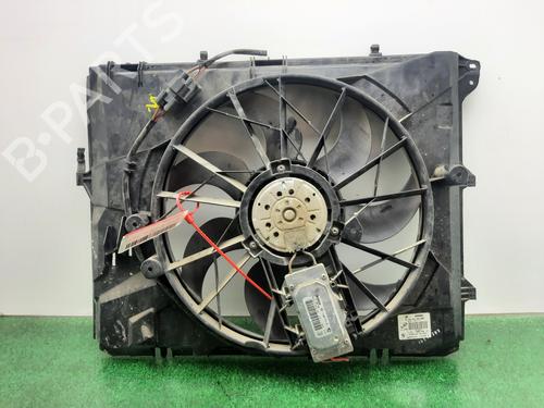 Used Radiator fan Radiator fan BMW 3 (E90) 318 i (143 hp) 32413841 32413841