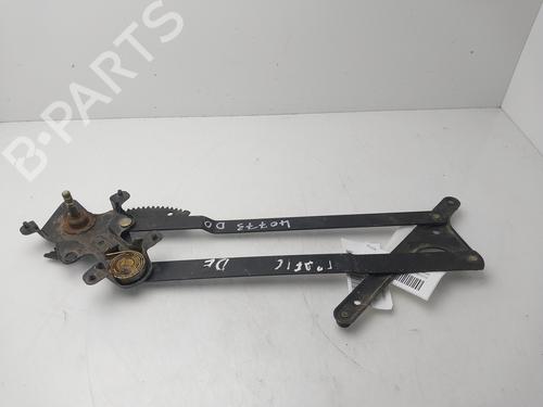 Used Front right window mechanism RENAULT TRAFIC Van (T_, P_, V_) 1.9 D (60 hp) 32857500