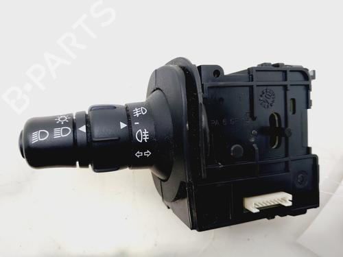 Used Headlight switch RENAULT SCÉNIC II (JM0/1_) [2003-2010]  30633471